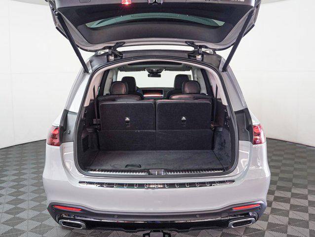 new 2026 Mercedes-Benz GLS 450 car, priced at $105,640