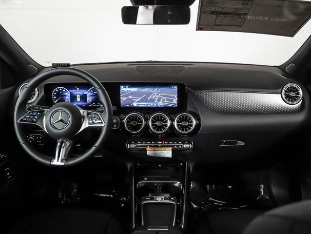 new 2025 Mercedes-Benz GLA 250 car, priced at $48,595