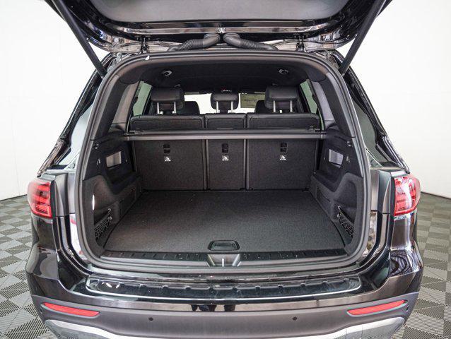 new 2025 Mercedes-Benz GLB 250 car, priced at $47,145