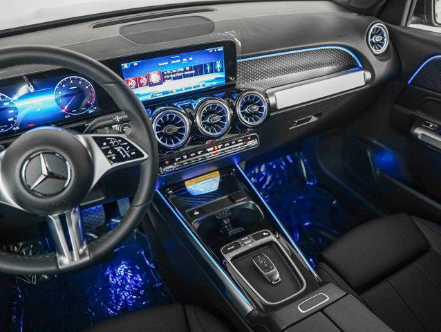 new 2025 Mercedes-Benz GLB 250 car, priced at $47,145