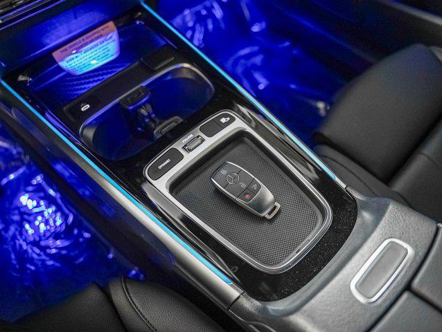 new 2025 Mercedes-Benz GLB 250 car, priced at $47,145