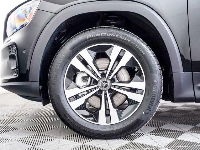 new 2025 Mercedes-Benz GLB 250 car, priced at $47,145