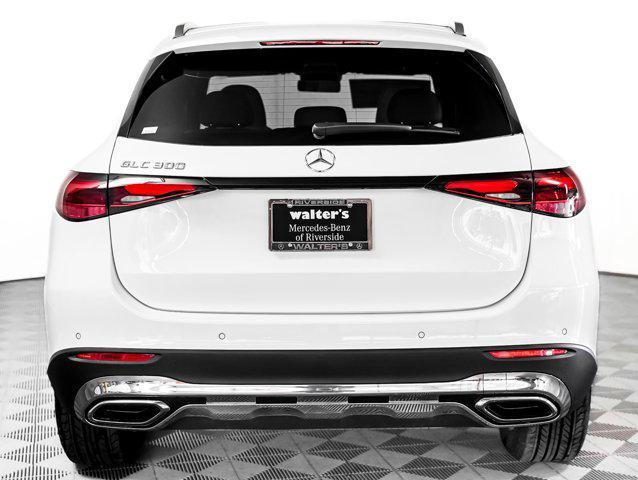 new 2025 Mercedes-Benz GLC 300 car, priced at $52,445