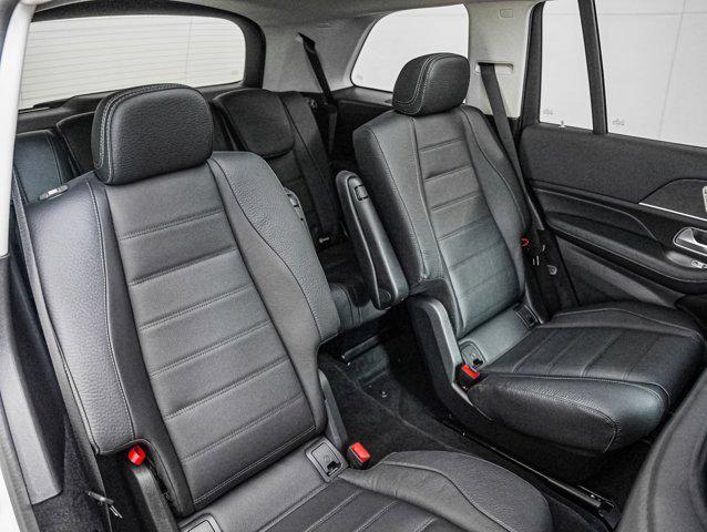 new 2025 Mercedes-Benz GLS 450 car, priced at $103,800