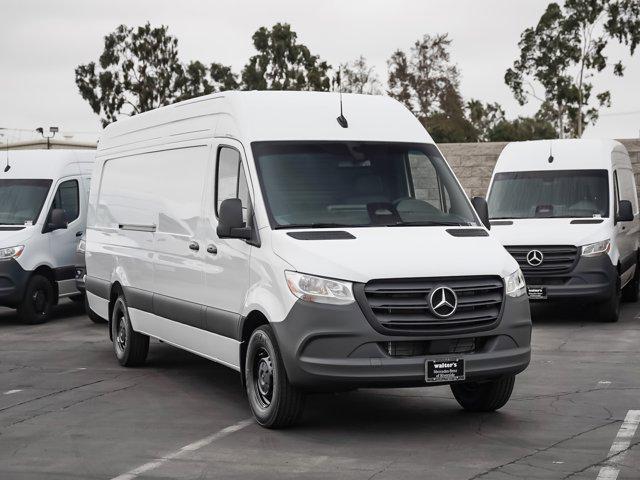 new 2025 Mercedes-Benz Sprinter 2500 car, priced at $65,212