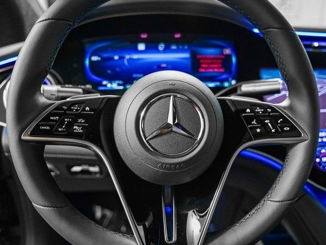 new 2024 Mercedes-Benz EQS 580 car, priced at $146,805