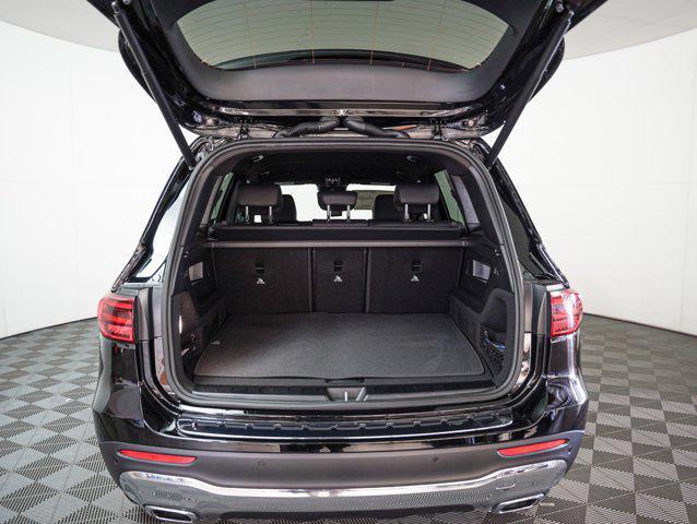 new 2025 Mercedes-Benz GLB 250 car, priced at $47,145