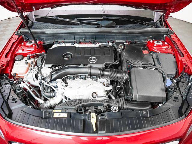 used 2020 Mercedes-Benz GLB 250 car, priced at $22,991