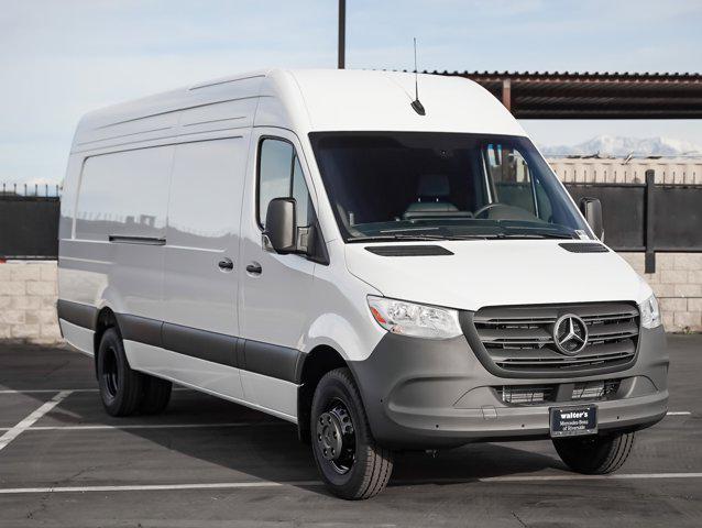 new 2024 Mercedes-Benz Sprinter 4500 car, priced at $76,039