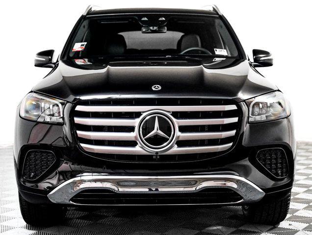 new 2025 Mercedes-Benz GLS 450 car, priced at $91,945