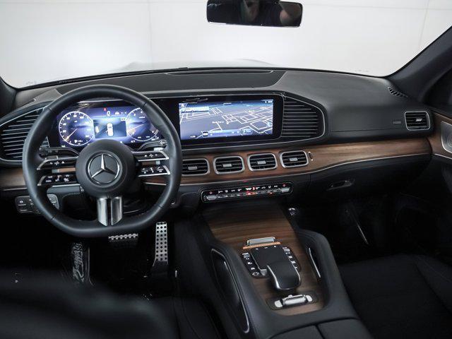 new 2025 Mercedes-Benz GLS 580 car, priced at $117,280