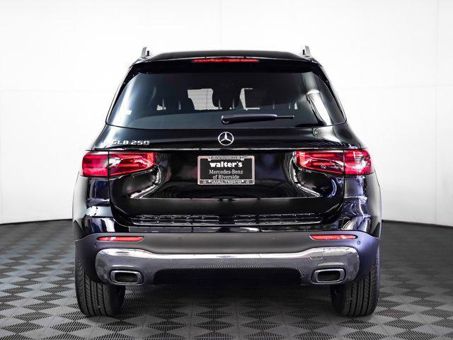 new 2025 Mercedes-Benz GLB 250 car, priced at $47,145