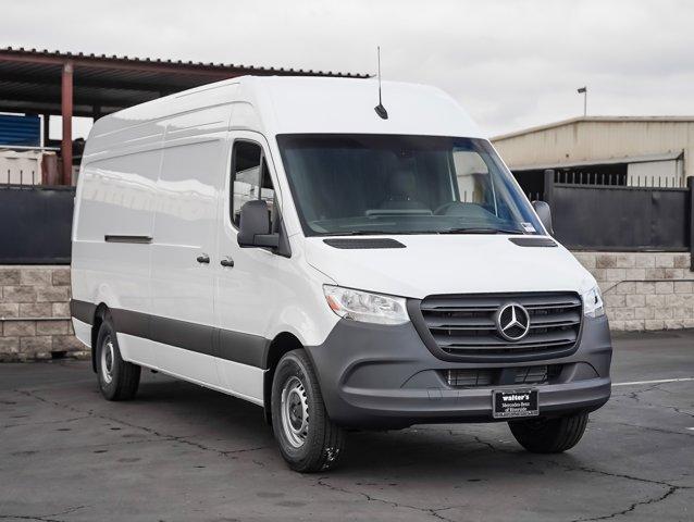 new 2024 Mercedes-Benz Sprinter 2500 car, priced at $64,013