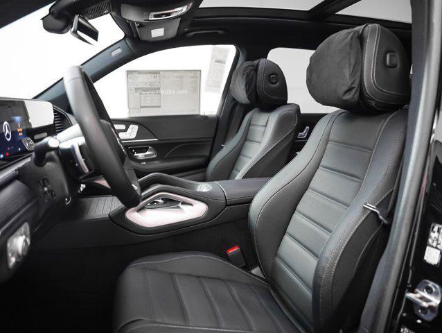 new 2025 Mercedes-Benz GLS 580 car, priced at $117,295