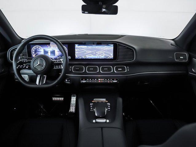 new 2025 Mercedes-Benz GLS 580 car, priced at $117,295