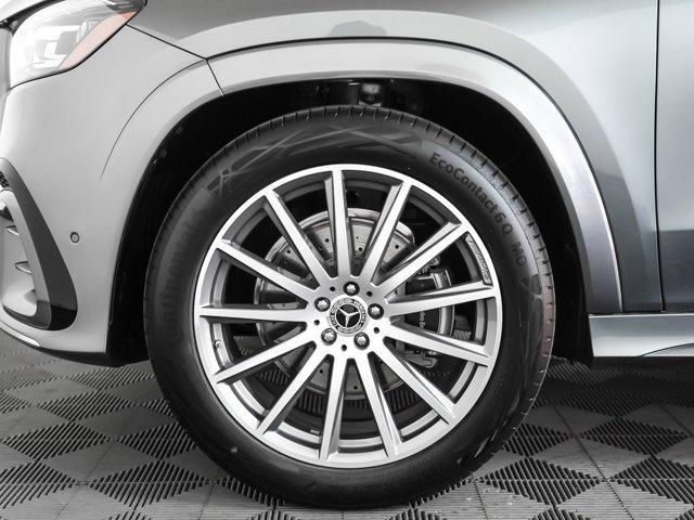 new 2025 Mercedes-Benz GLS 450 car, priced at $96,495