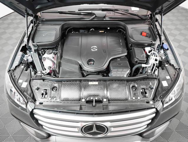 new 2025 Mercedes-Benz GLS 450 car, priced at $96,495