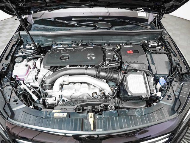 new 2025 Mercedes-Benz GLB 250 car, priced at $47,145