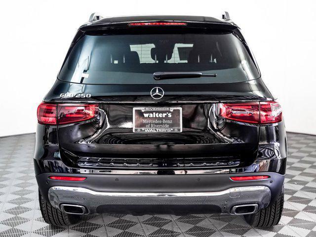 new 2025 Mercedes-Benz GLB 250 car, priced at $47,145
