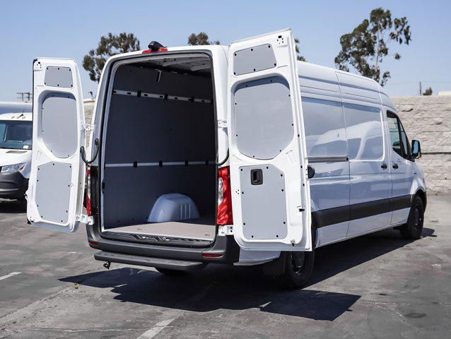 new 2024 Mercedes-Benz Sprinter 2500 car, priced at $81,038