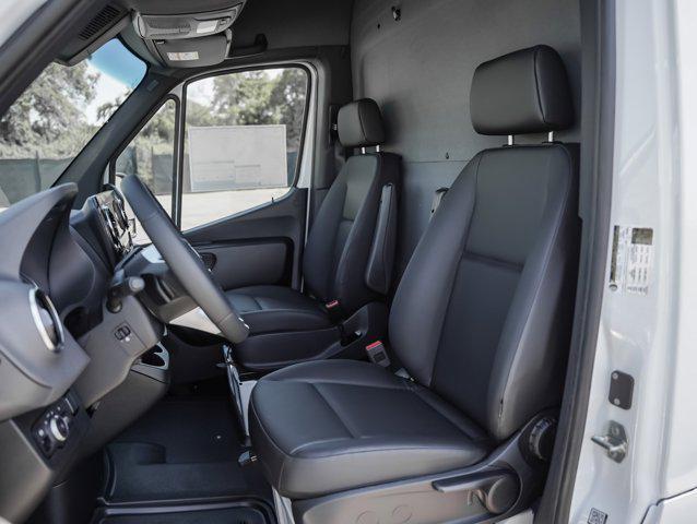 new 2024 Mercedes-Benz Sprinter 2500 car, priced at $81,038