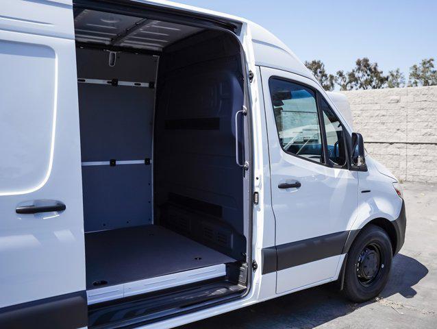 new 2024 Mercedes-Benz Sprinter 2500 car, priced at $81,038