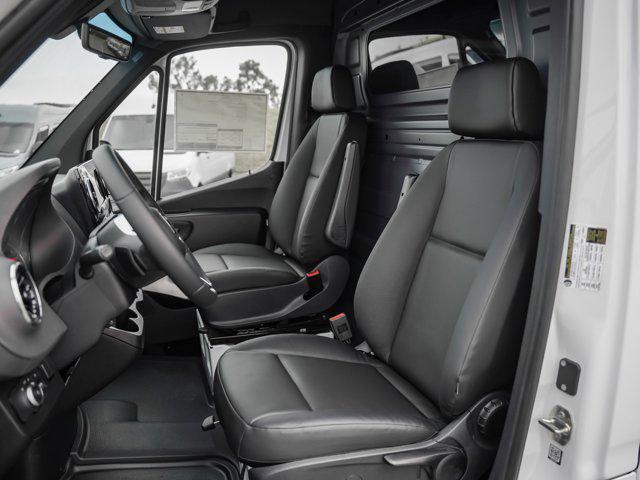 new 2025 Mercedes-Benz Sprinter 2500 car, priced at $69,771