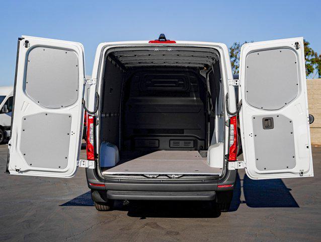 new 2025 Mercedes-Benz Sprinter 2500 car, priced at $57,058