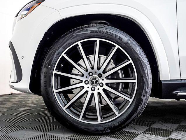 new 2026 Mercedes-Benz GLS 580 car, priced at $123,165