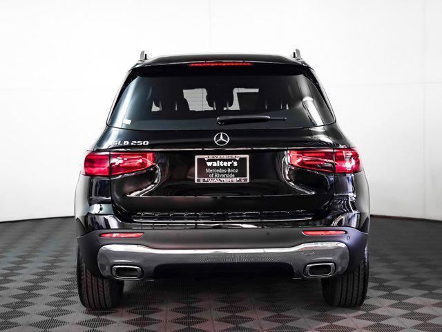 new 2025 Mercedes-Benz GLB 250 car, priced at $47,145