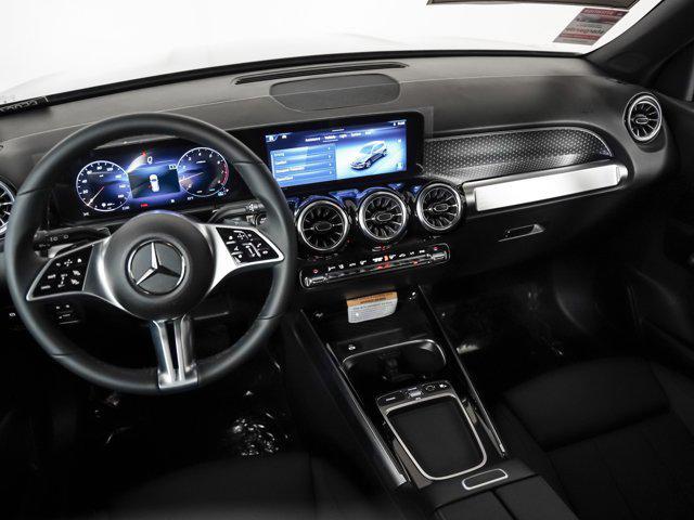new 2025 Mercedes-Benz GLB 250 car, priced at $47,145