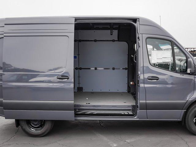 new 2025 Mercedes-Benz Sprinter 2500 car, priced at $68,228
