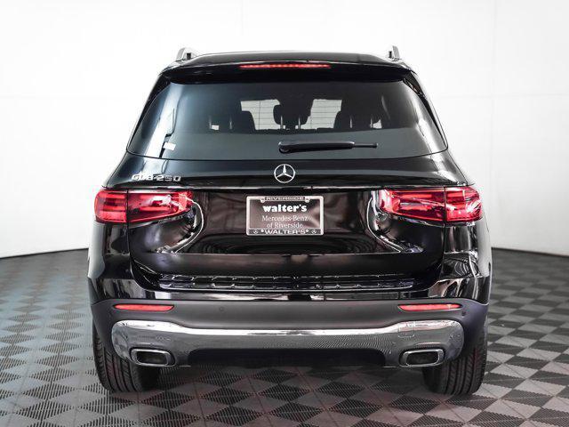 new 2025 Mercedes-Benz GLB 250 car, priced at $47,145
