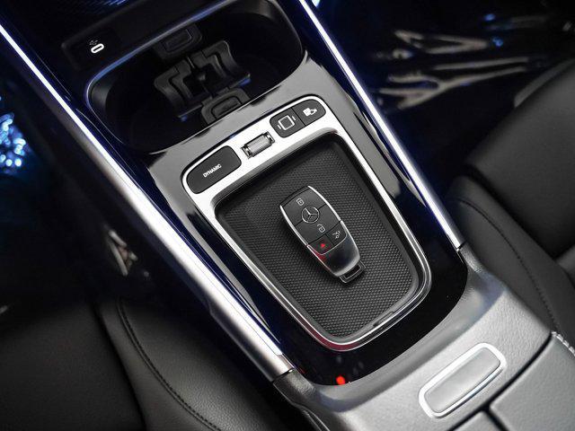 new 2025 Mercedes-Benz GLB 250 car, priced at $47,145