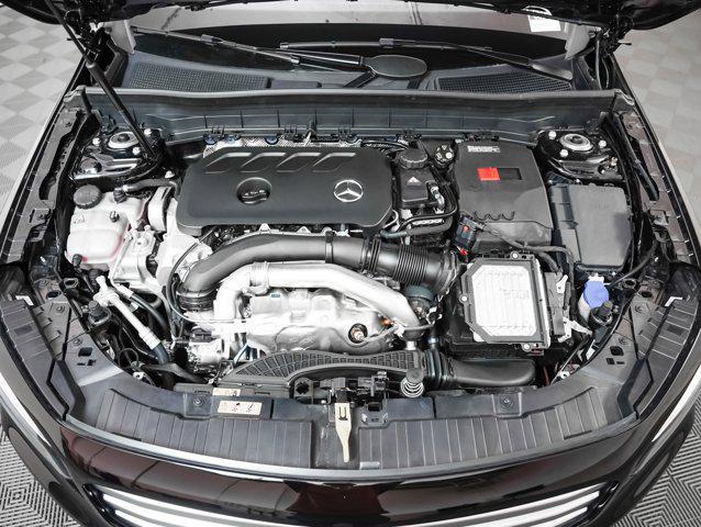 new 2025 Mercedes-Benz GLB 250 car, priced at $47,145