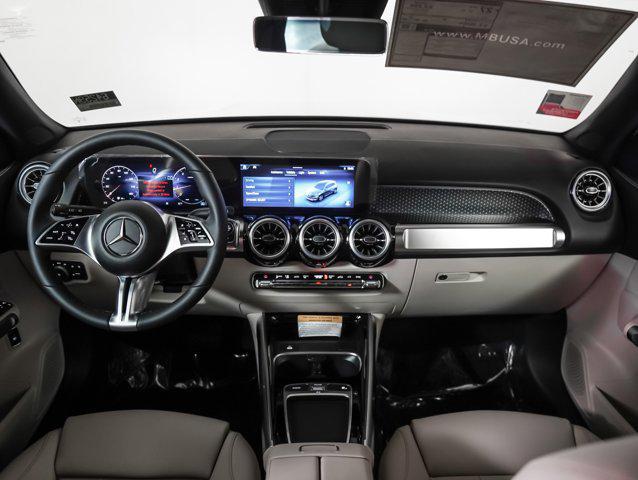 new 2025 Mercedes-Benz GLB 250 car, priced at $49,595