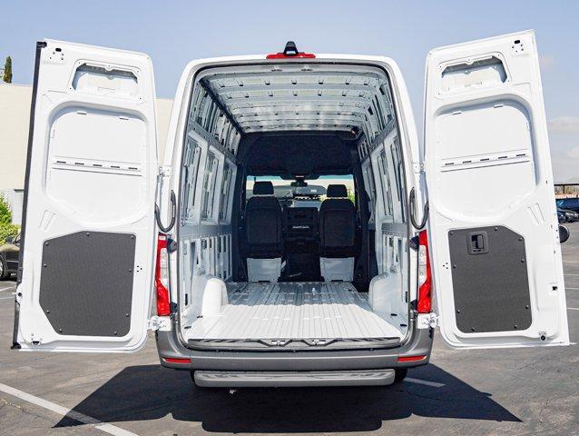 new 2024 Mercedes-Benz Sprinter 2500 car, priced at $62,259