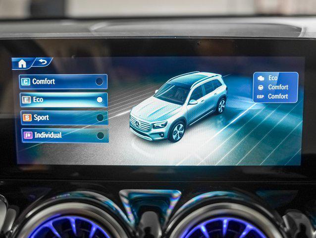 new 2025 Mercedes-Benz GLB 250 car, priced at $47,470