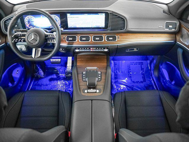 new 2025 Mercedes-Benz GLS 580 car, priced at $117,280