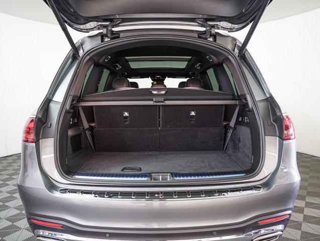 new 2025 Mercedes-Benz GLS 580 car, priced at $117,280