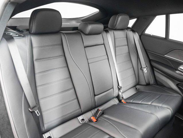 new 2026 Mercedes-Benz GLE 450 car, priced at $88,935