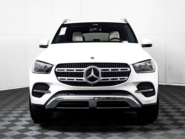 new 2025 Mercedes-Benz GLE 450 car, priced at $80,280