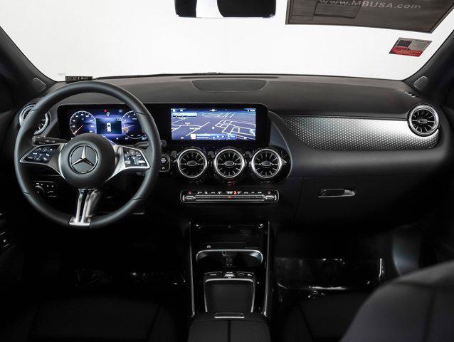 new 2025 Mercedes-Benz GLA 250 car, priced at $47,845