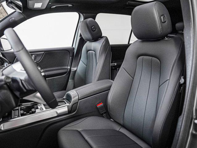 new 2025 Mercedes-Benz GLB 250 car, priced at $49,395