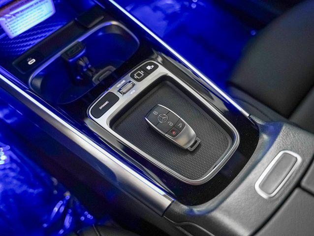 new 2025 Mercedes-Benz GLB 250 car, priced at $49,395