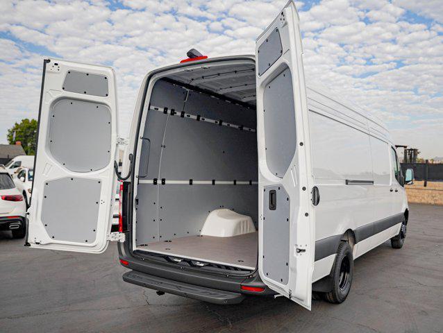 new 2024 Mercedes-Benz Sprinter 4500 car, priced at $78,255