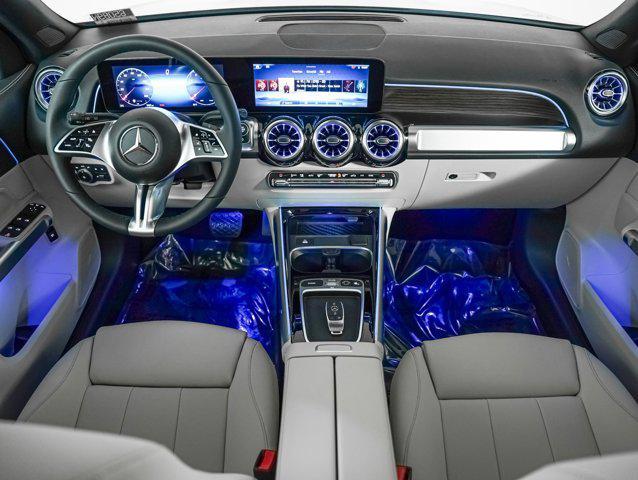 new 2025 Mercedes-Benz GLB 250 car, priced at $50,030