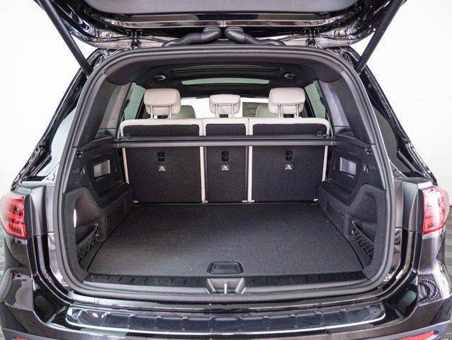 new 2025 Mercedes-Benz GLB 250 car, priced at $50,030