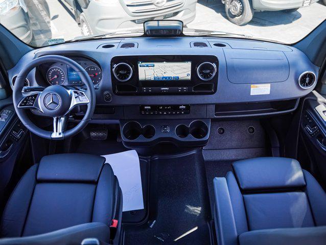 new 2025 Mercedes-Benz Sprinter 2500 car