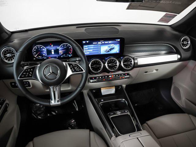 new 2025 Mercedes-Benz GLB 250 car, priced at $49,870